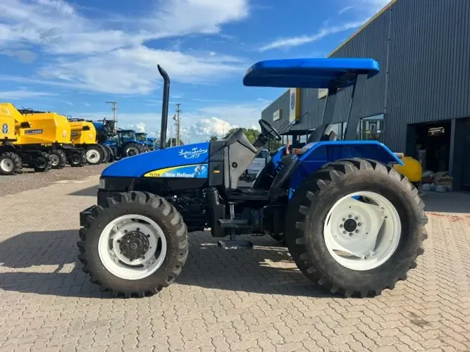 Trator New Holland TL75E