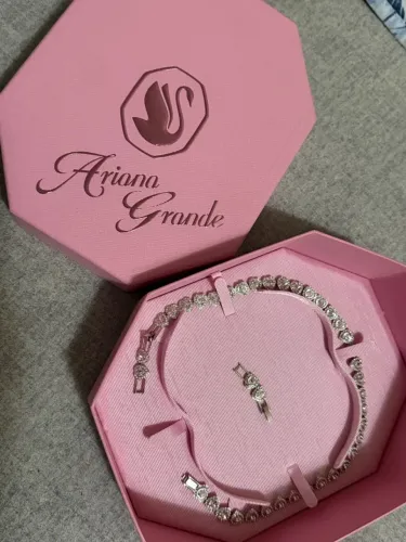 COLAR ARIANA GRANDE ?aceito cartão?