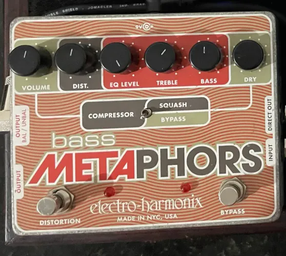 PREAMP baixo EHX METAPHORS 
