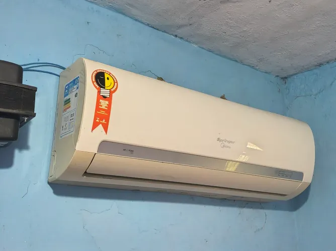 Ar-condicionado Midea 12mil BTU usado