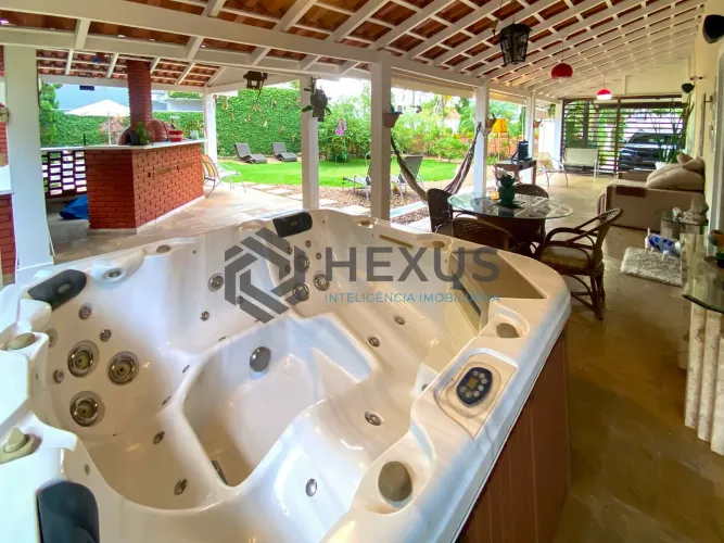 Casa em condomínio fechado na Praia do Pernambuco, Guaruja