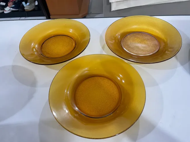 Louça:Pratos de Vidro Temperado Âmbar