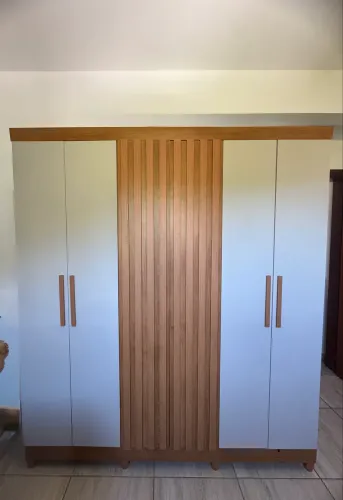 Guarda roupa casal
