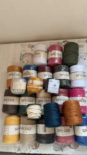 Fios de Linha para artesanato