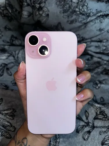 Vendo IPhone 15 impecável