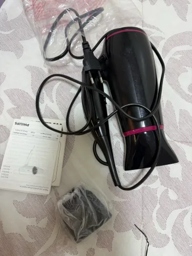 Secador de Cabelo Philips Essential Care 1600W ? Travel bi volt 