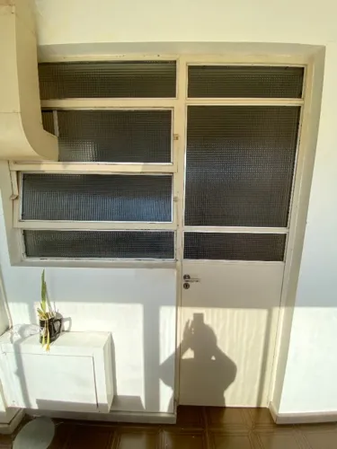 Porta e janela em ferro