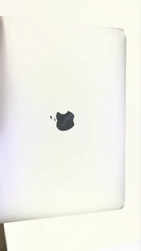 MACBOOK PRO i5