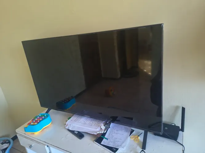 Smart TV 50 Pol