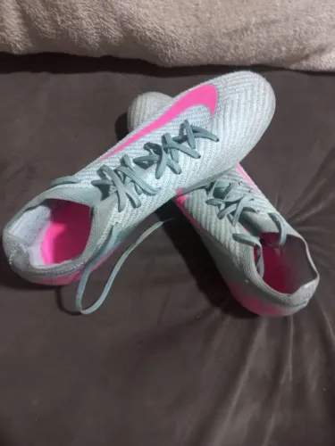 Chuteira Nike pra vender hoje !!!!!!