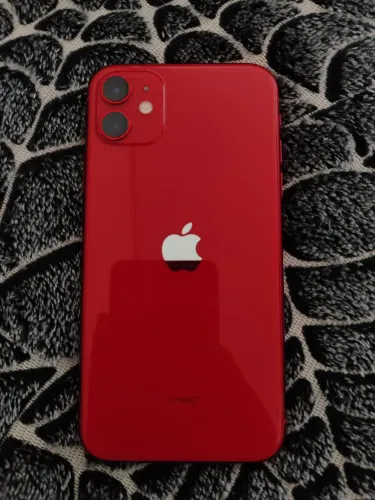 iPhone 12 vermelho 64gb em perfeito estado tudo funcional