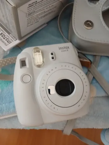 Câmera fotográfica Fujifilm Instax mini 9 - Cinza - Em excelente estado