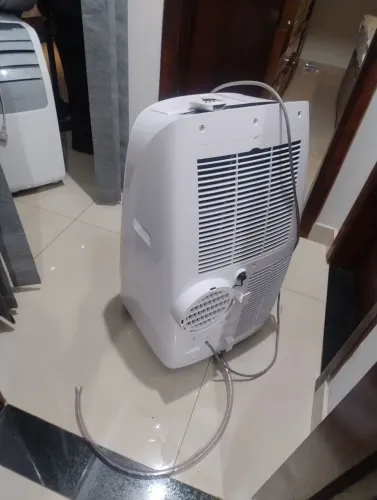 Ar condicionado portátil Philco 11 mil BTUs