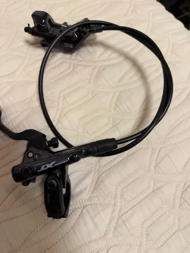 Freio dianteiro shimano XT M8120