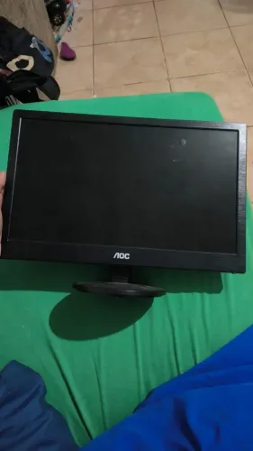 Vendo monitor AOC, faço menos sem vim buscar