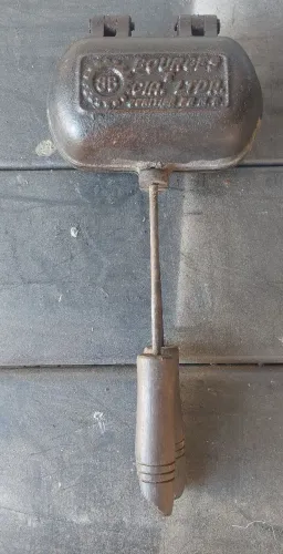 Antiguidade em ferro fundido Borges e CIA