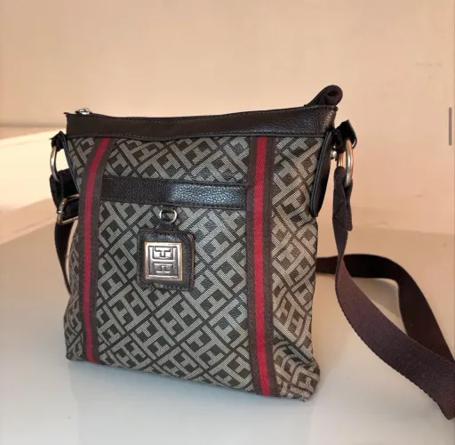 Bolsa transversal tommy Hilfinger
