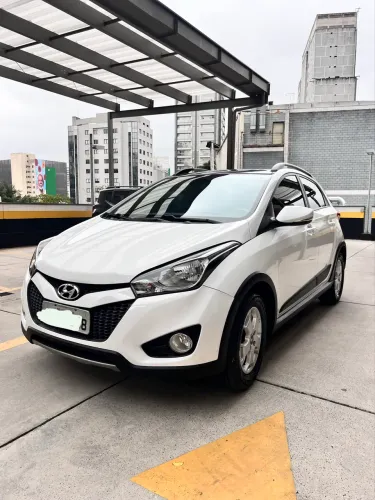 Hyundai HB20X Premium 1.6 Flex 16V Aut. 2014