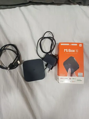Mi box s