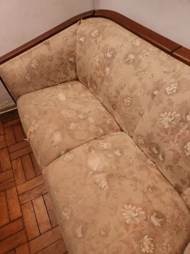 Doa-se 1 sofa de 2 lugares