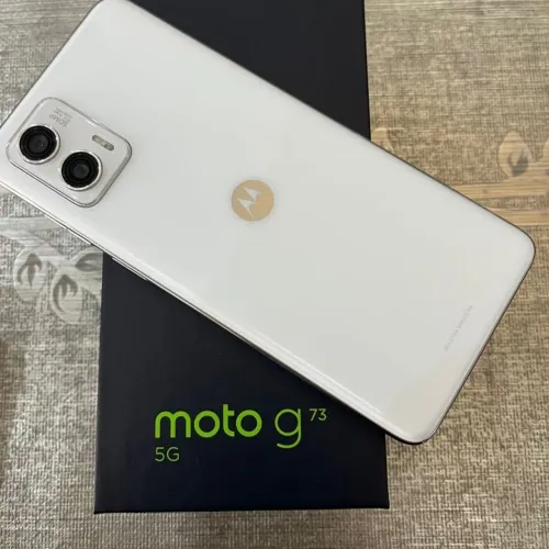 Motorola G73 5G semi-novo
