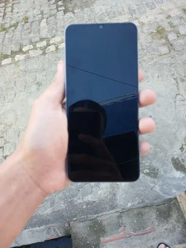 Realme Note 50 128GB / 4GB RAM - Bateria 5000mAh (Semi-novo)