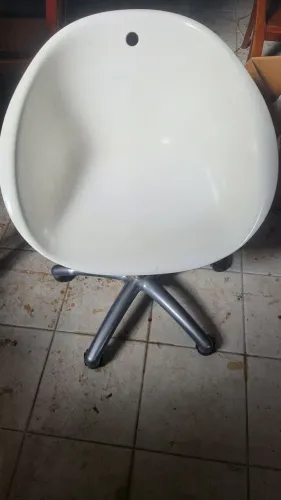 cadeira IKEA SKRUVSTA