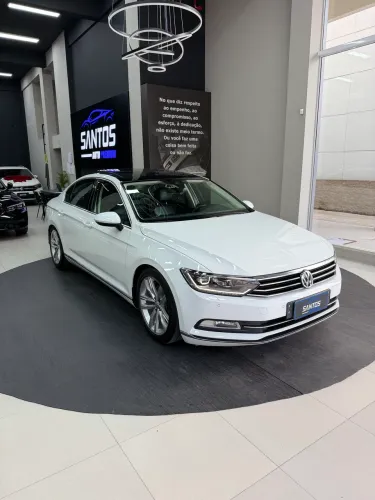 Volkswagen Passat Highline 2.0 TSI 220cv Tip. 2018