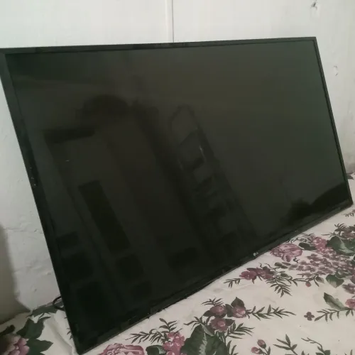 TV LG 49 LJ5550