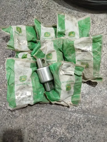 Bucha do braço tensor (furo maior John deere Akk18500 kit 9 peças