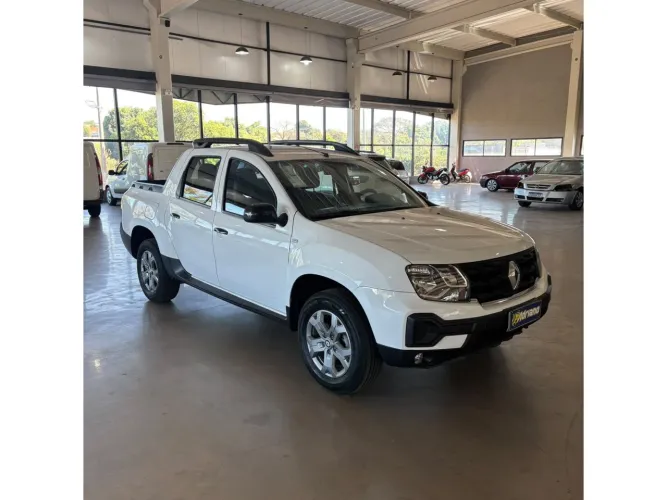 Renault Duster Oroch Intense 1.6 Flex 16V Mec. 2023