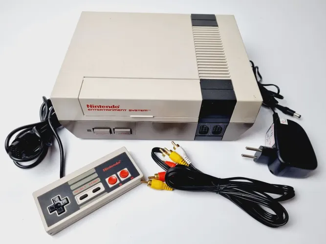480- CONSOLE NES NINTENDINHO