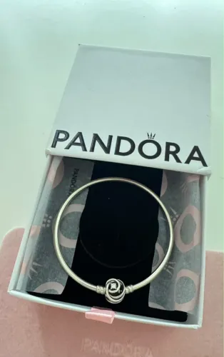 Pulseira da Pandora - nunca usado 