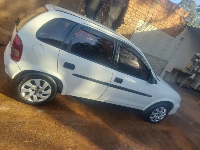 Chevrolet Corsa Wind 1.0 Mpf/milleniumi/ EFI 4P (álcool) 2001