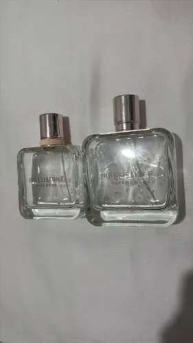 Dois Frascos Vazios Irresistible de 80ml (Edt) e 50ml (parfum)