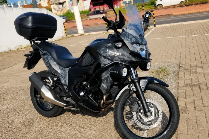 Moto em excelente estado de conservação 