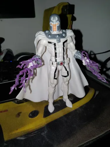 Magneto Marvel Legends 