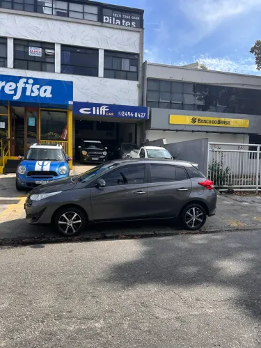 Toyota Yaris XS Connect 1.5 Flex 16V 5P AUT 2021