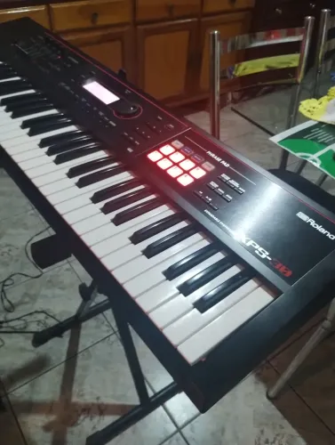 Teclado Roland XPS 30 novíssimo 