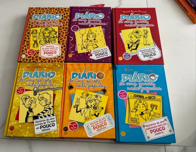Livro Diário de uma garota popular