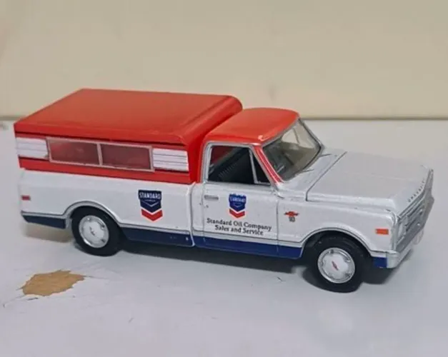 miniatura greenlight chevrolet c-10 1968