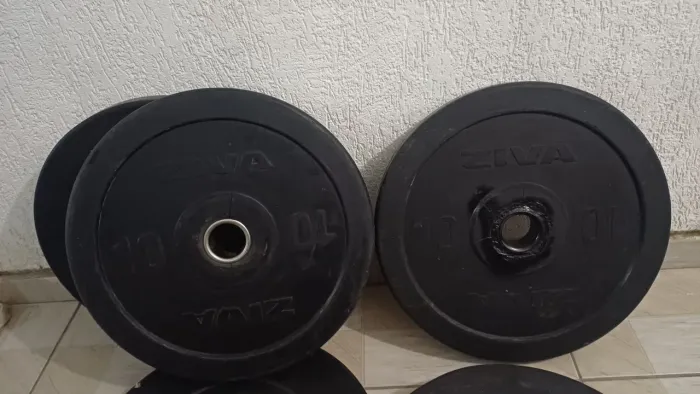 Anilhas emborrachadas ,p,alteres 10kg cada..