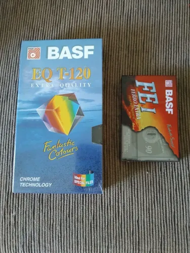 Kit fitas BASF VHS T120 e K7 90 min. Lacradas anos 2000