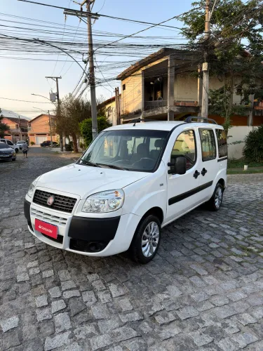 Fiat Doblo Essence 1.8 Flex 16V 5P 2021