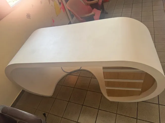 Mesa de escritório design moderno