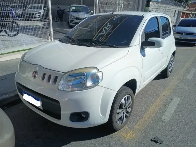 Fiat Uno Vivace Celeb. 1.0 EVO F.flex 8V 5P 2014