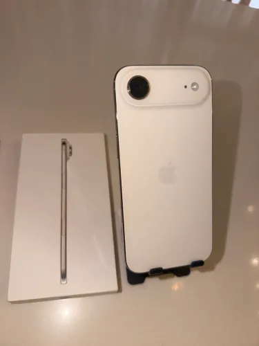 IPHONE 17 AIR 256 espetacular o celular