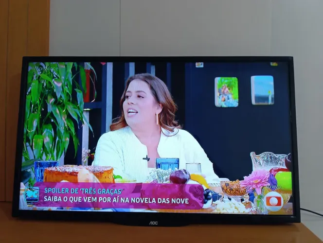 Tv AOC 