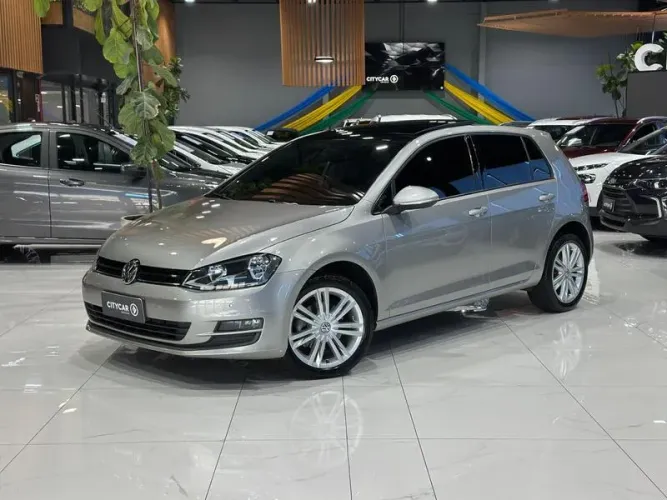 Volkswagen Golf Comfortline 1.6 MSI Total Flex Mec. 2016
