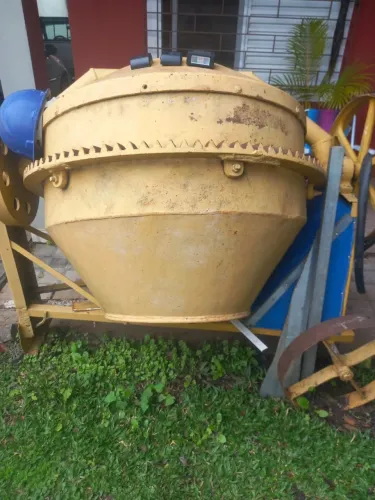 Betoneira 400l